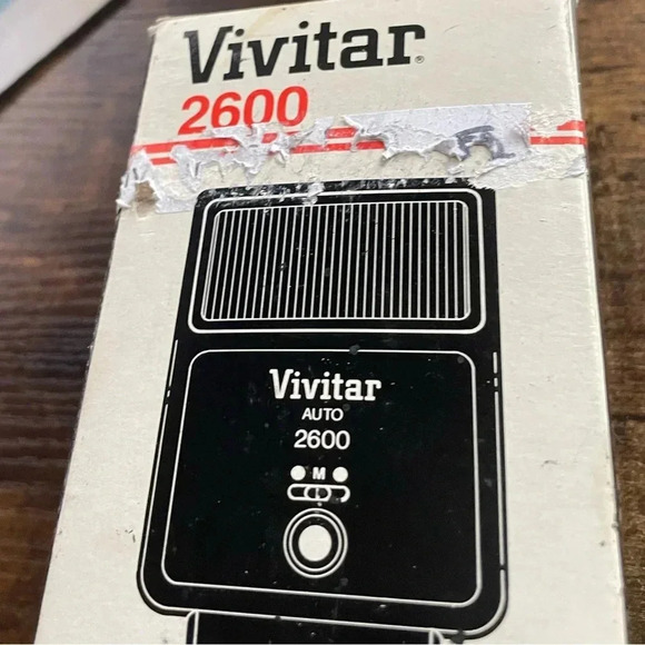 Vivitar 2600 Auto Electronic Flash For Camera Computer Blitz Guide#DIN 21/m:18” - Picture 2 of 6